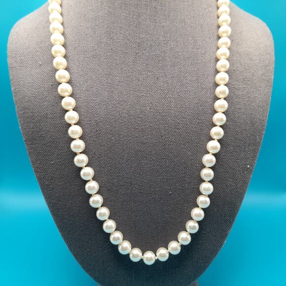Vintage Glass Pearl Necklace, 8mm Faux Pearl Beads, 24 Inches, Hand Knotted - Picture 2 of 10